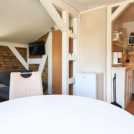 Awesome In With Wifi And 1 Bedrooms 2 Διαμέρισμα